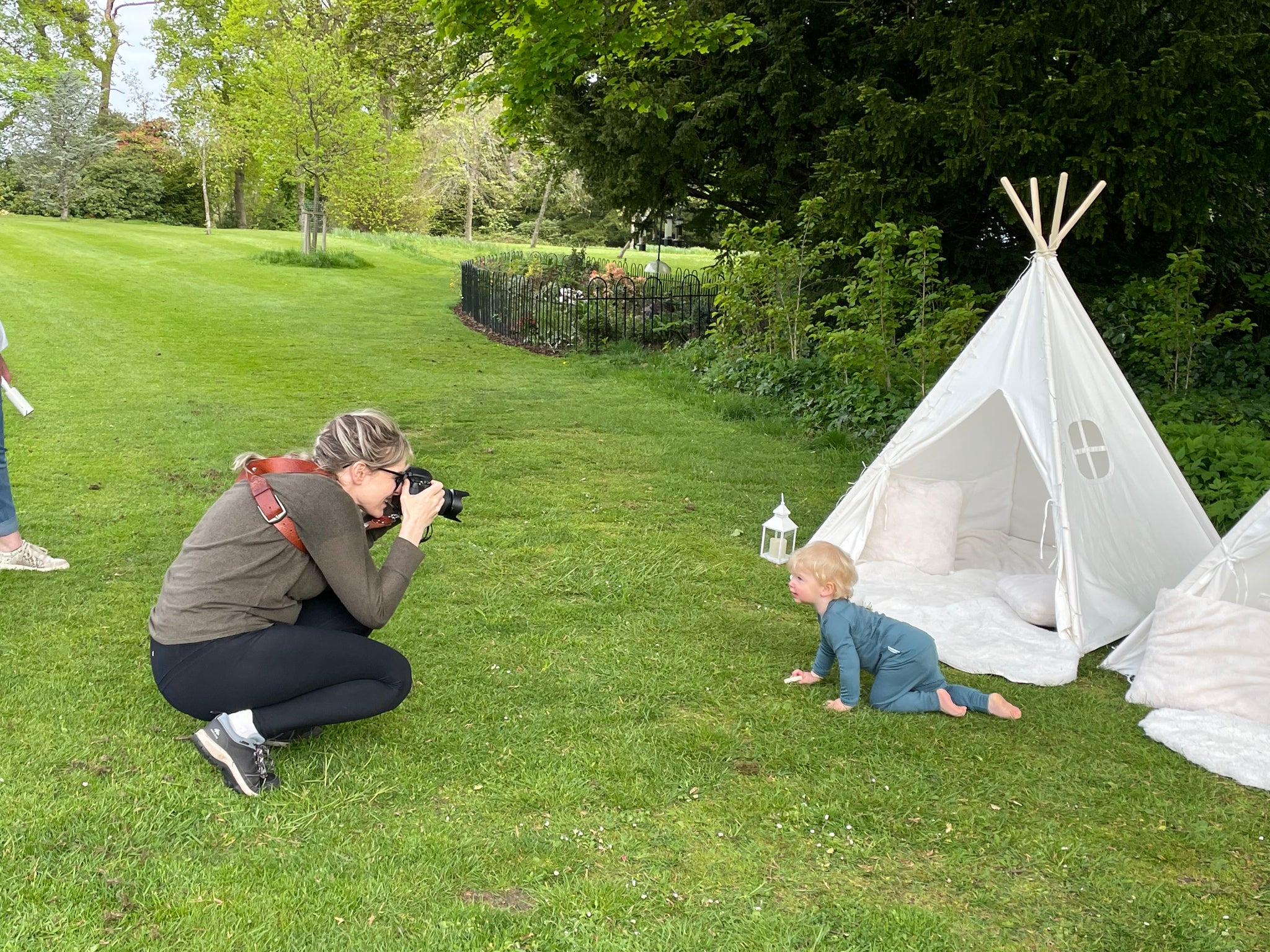 Photoshoot BTS - Behind The Scenes & working with babies 👶🏻